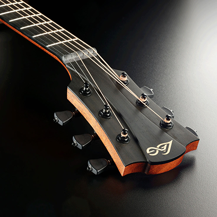 LAG GLA SAUVAGE-PE Parlor Elektro Akustik Gitar
